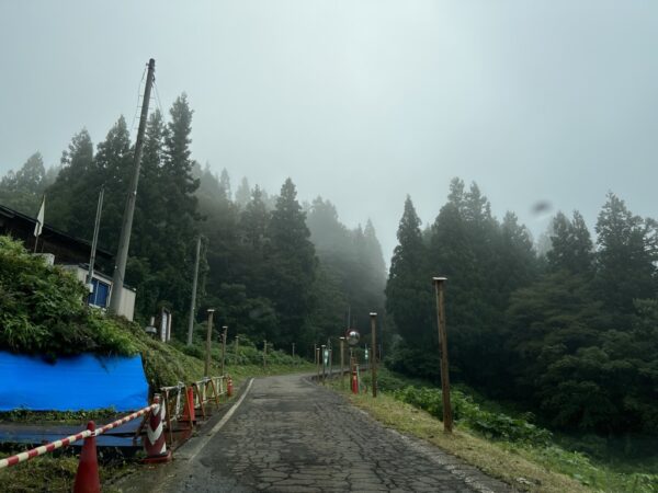 十日町の狭路